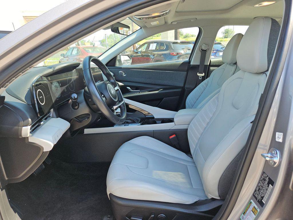 used 2025 Hyundai Elantra car, priced at $21,489