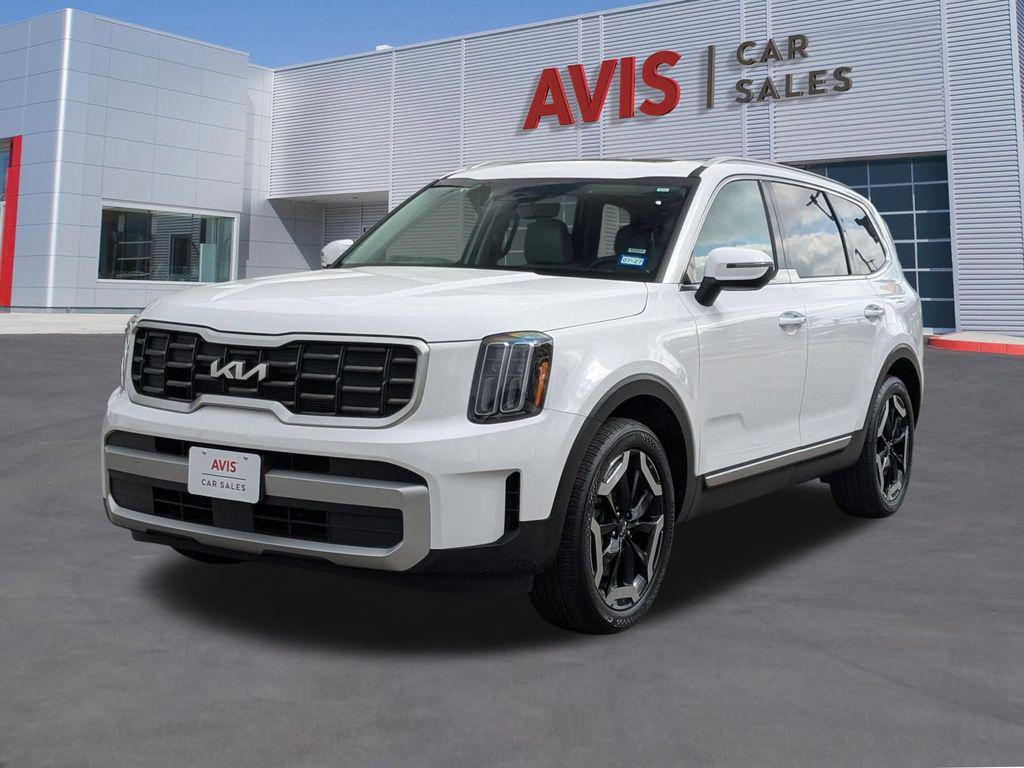 used 2025 Kia Telluride car, priced at $32,619