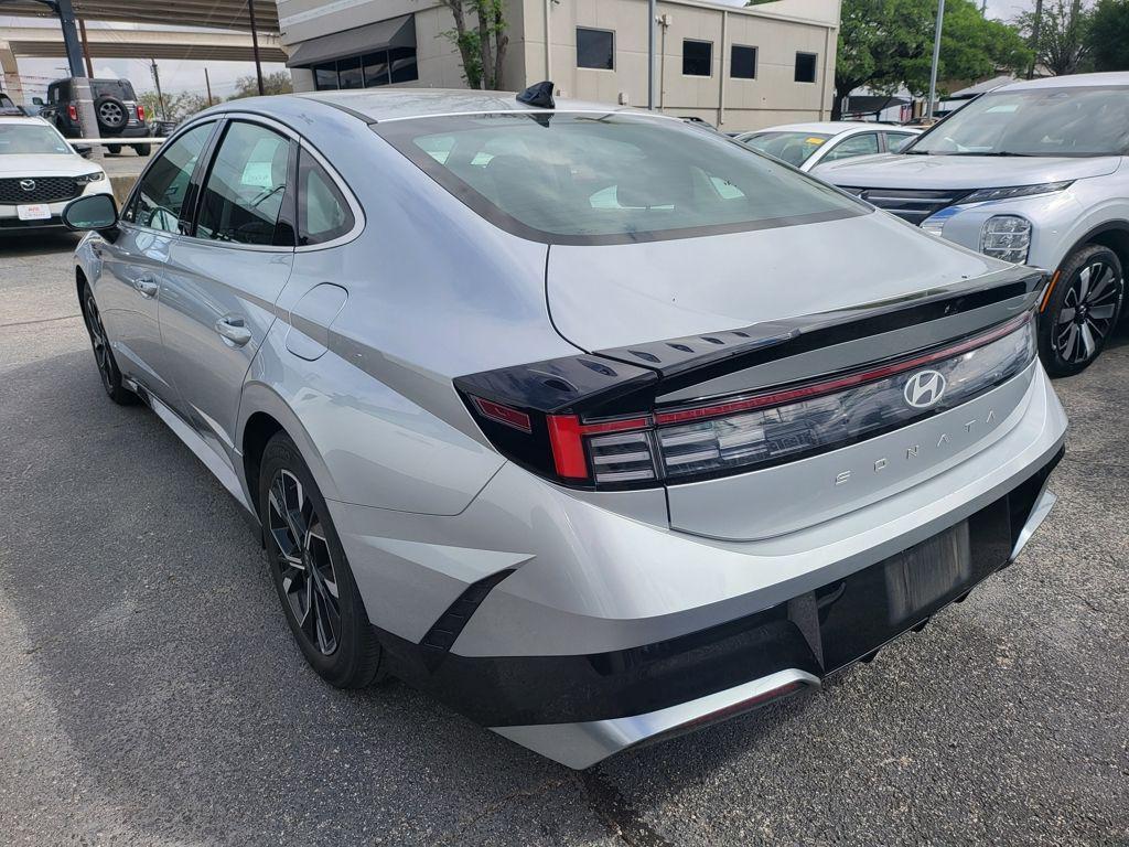 used 2025 Hyundai Sonata car, priced at $21,999