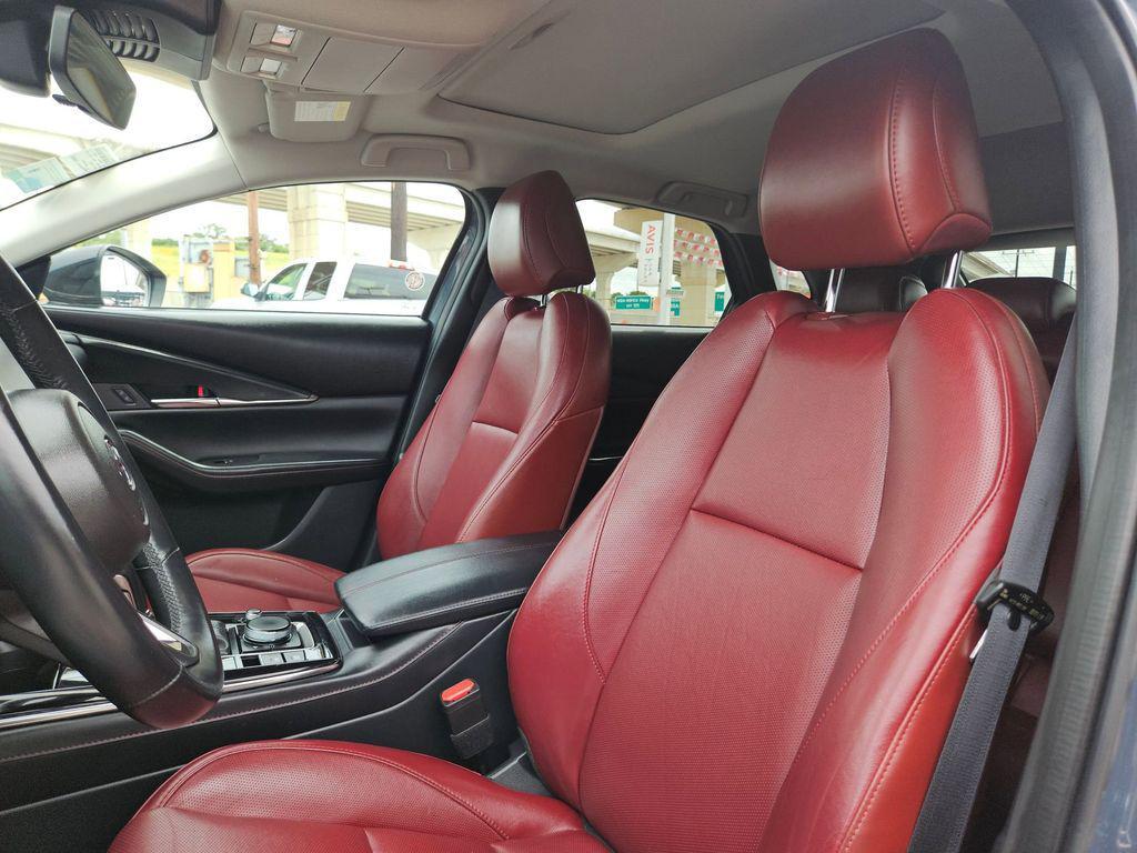 used 2025 Mazda CX-30 car, priced at $22,594