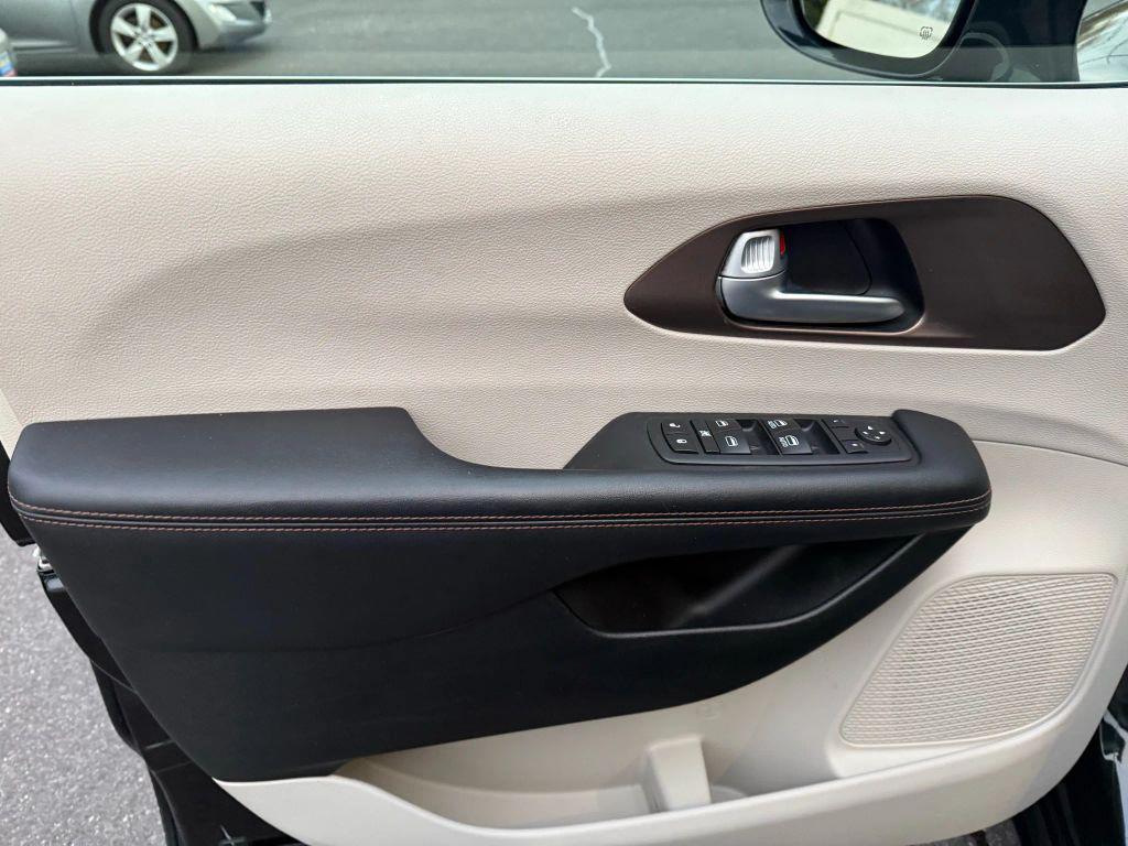 used 2018 Chrysler Pacifica car, priced at $12,900