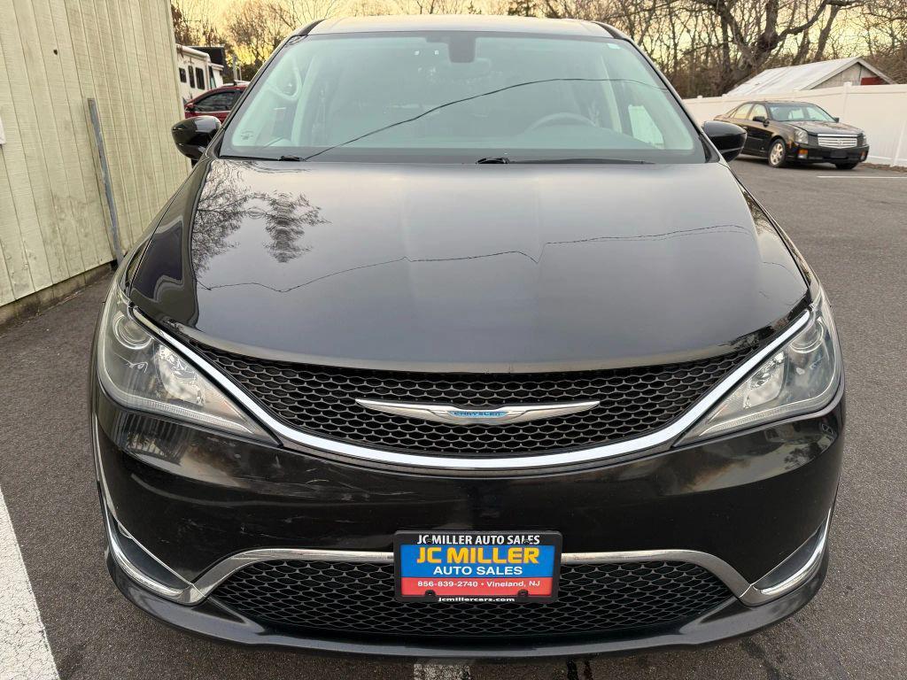 used 2018 Chrysler Pacifica car, priced at $12,900