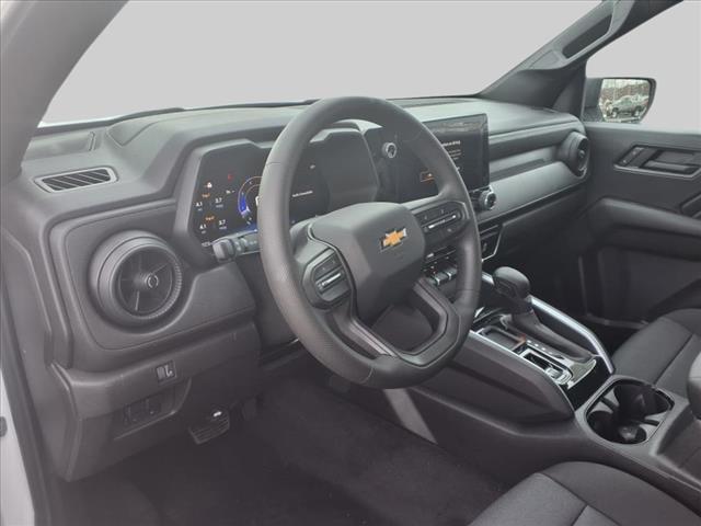 new 2025 Chevrolet Colorado car, priced at $31,204