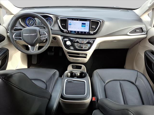 used 2024 Chrysler Pacifica car, priced at $24,995