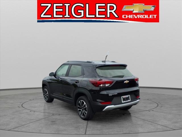 used 2025 Chevrolet TrailBlazer car, priced at $25,995