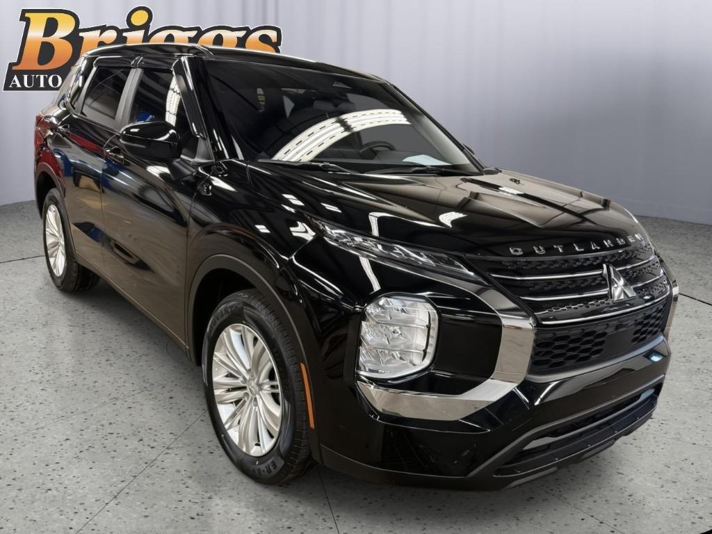 used 2024 Mitsubishi Outlander car, priced at $23,988
