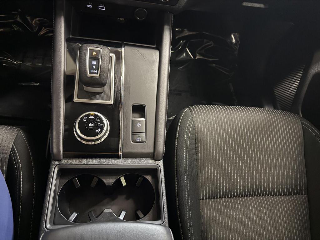 used 2024 Mitsubishi Outlander car, priced at $24,698