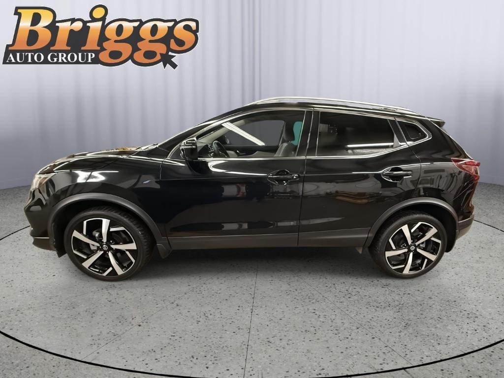 used 2022 Nissan Rogue Sport car, priced at $22,744