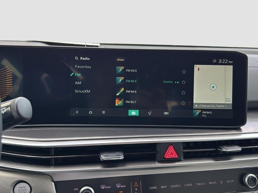 new 2025 Kia Sorento car, priced at $38,038