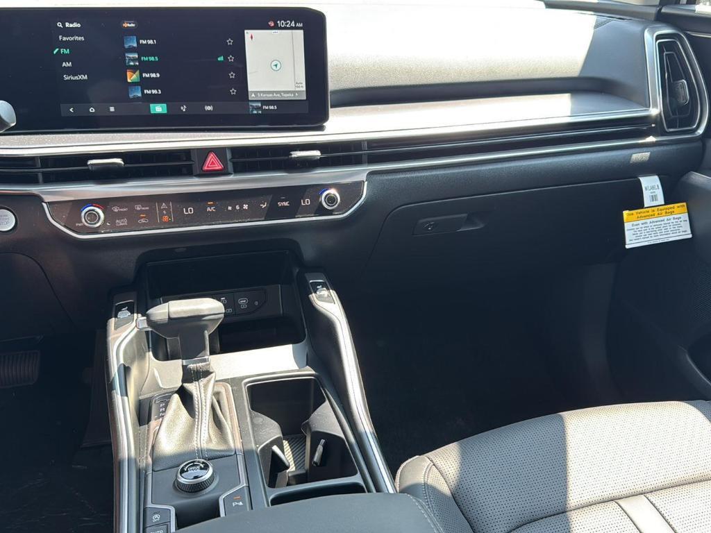 new 2025 Kia Sorento car, priced at $39,235