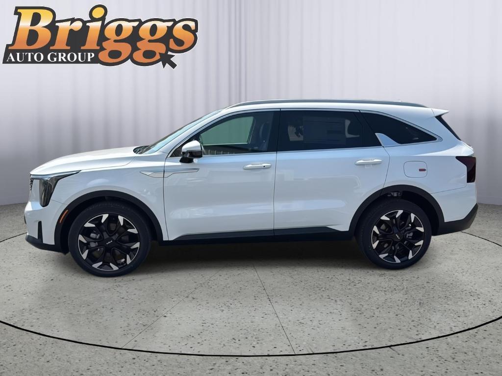 new 2025 Kia Sorento car, priced at $39,235
