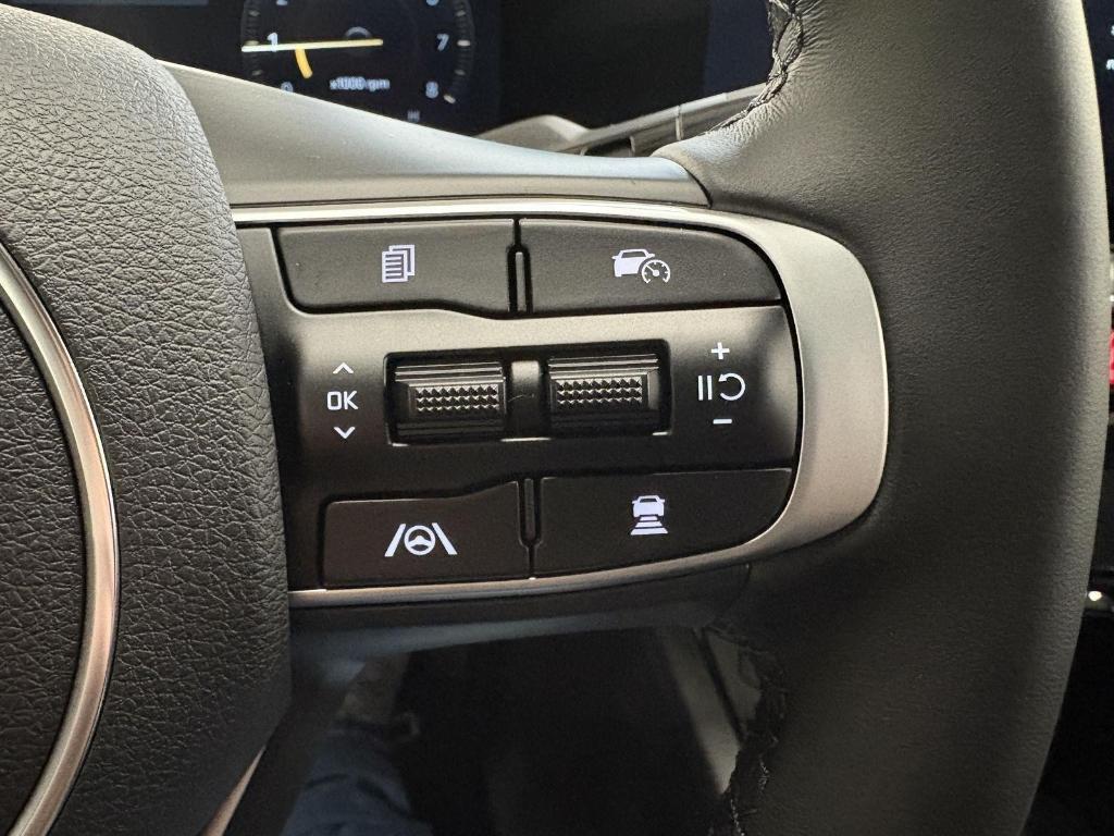 used 2025 Kia K5 car, priced at $34,688