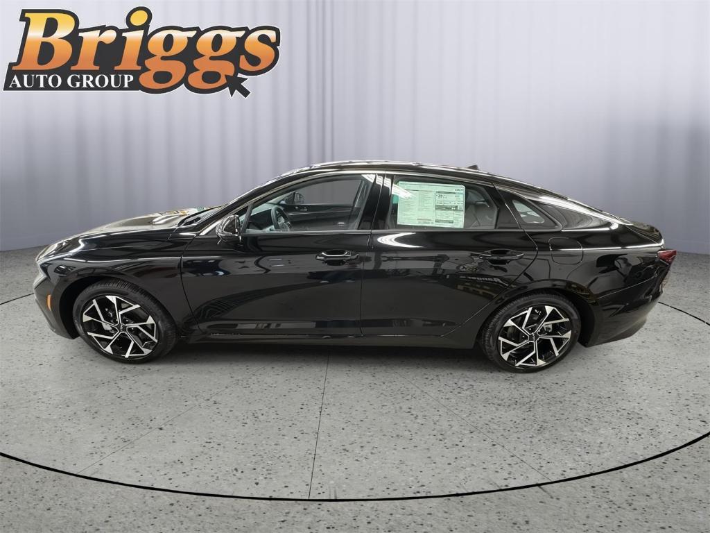 used 2025 Kia K5 car, priced at $34,688