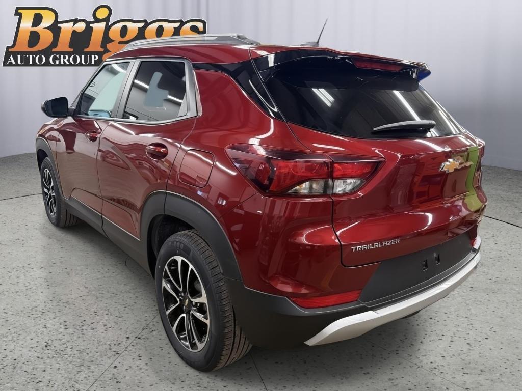used 2025 Chevrolet TrailBlazer car, priced at $22,487