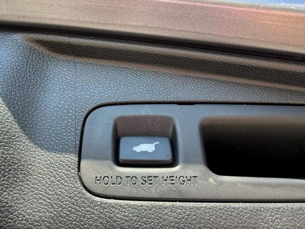 used 2020 Honda CR-V car, priced at $22,400