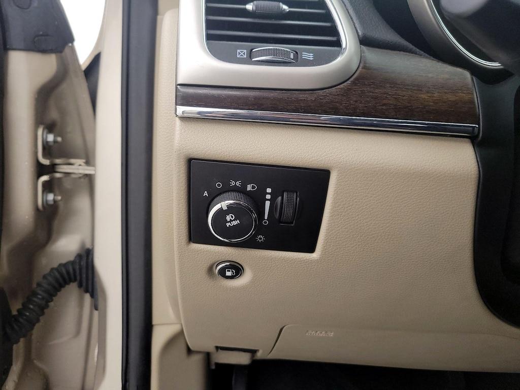 used 2014 Jeep Grand Cherokee car, priced at $15,998