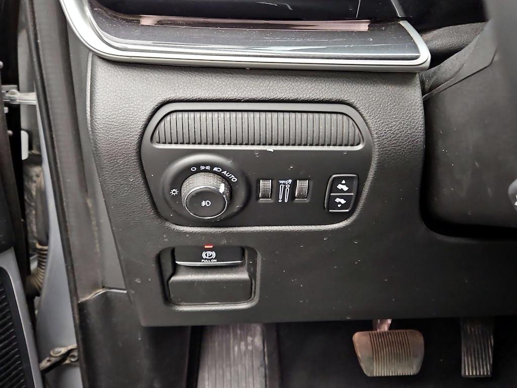 used 2022 Jeep Wagoneer car, priced at $34,998