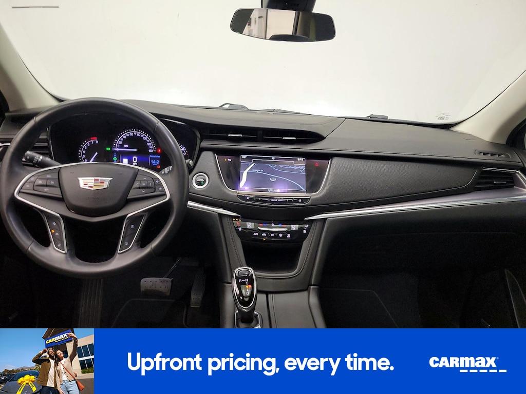 used 2017 Cadillac XT5 car, priced at $25,998