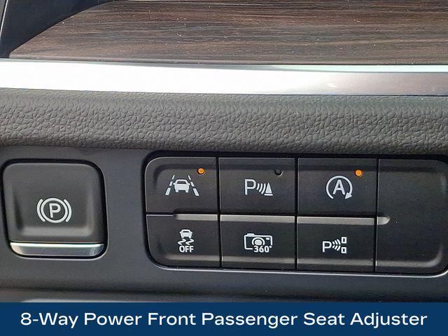 used 2025 Chevrolet Suburban car, priced at $69,000