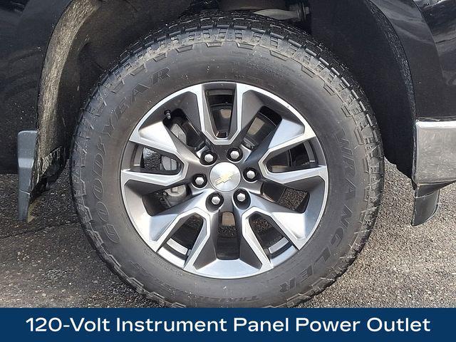 used 2022 Chevrolet Silverado 1500 car, priced at $34,965