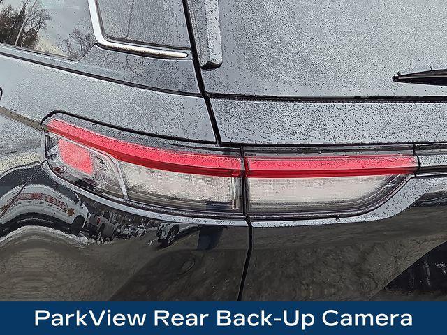 used 2024 Jeep Grand Cherokee car, priced at $28,961