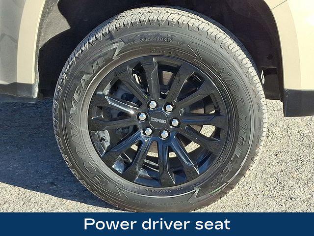 used 2022 GMC Canyon car, priced at $32,277