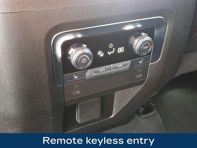 used 2025 GMC Yukon XL car, priced at $73,056