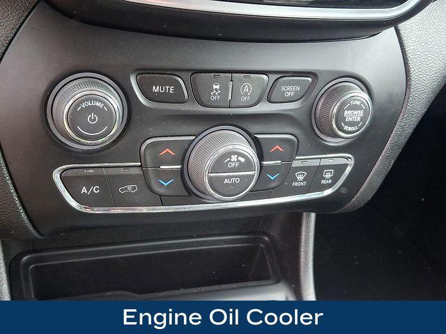 used 2019 Jeep Cherokee car, priced at $14,000