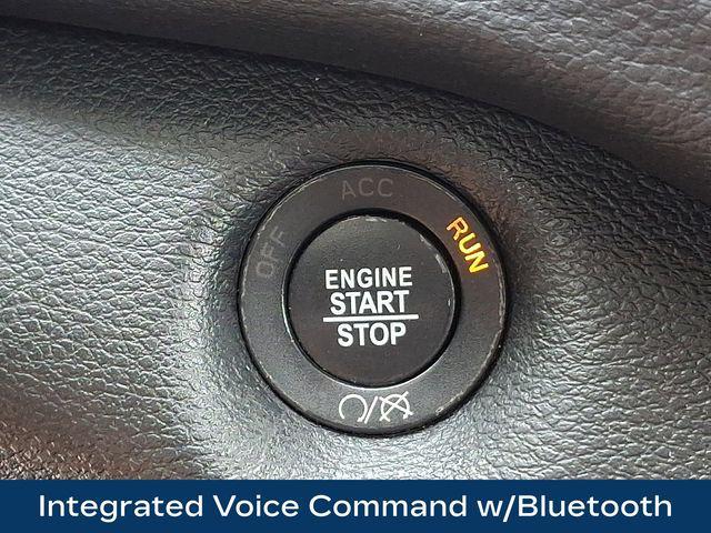 used 2019 Jeep Cherokee car, priced at $14,000