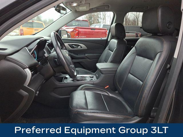 used 2021 Chevrolet Traverse car, priced at $18,000
