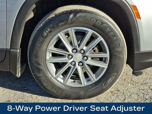used 2023 Chevrolet Traverse car, priced at $26,784
