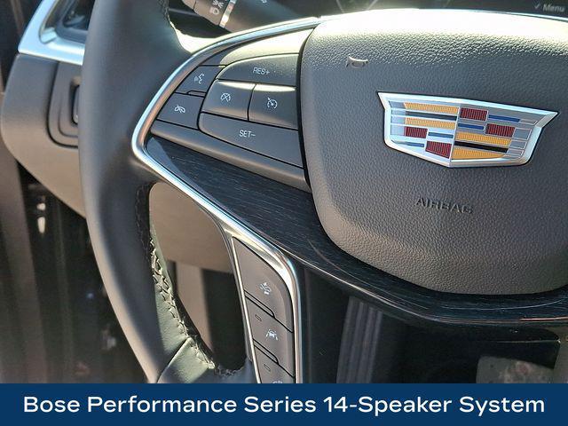 used 2025 Cadillac XT5 car, priced at $39,000