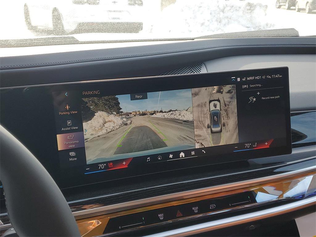 new 2026 BMW 740 car, priced at $118,625