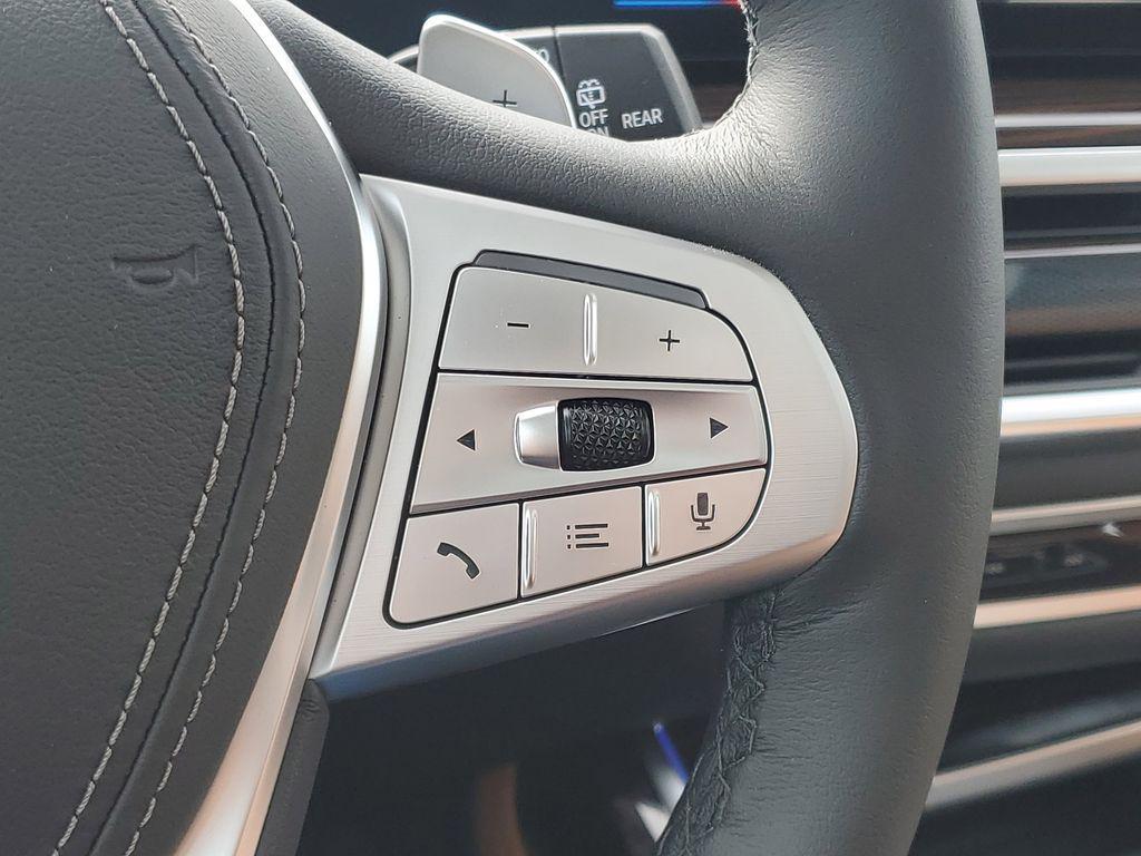 new 2026 BMW X7 car, priced at $98,690