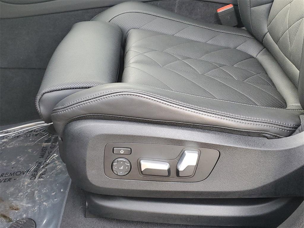 used 2024 BMW X6 car, priced at $65,913