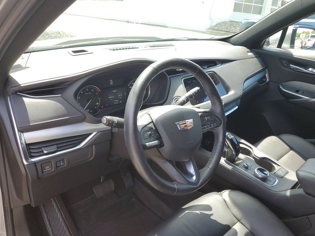 used 2023 Cadillac XT4 car, priced at $30,280