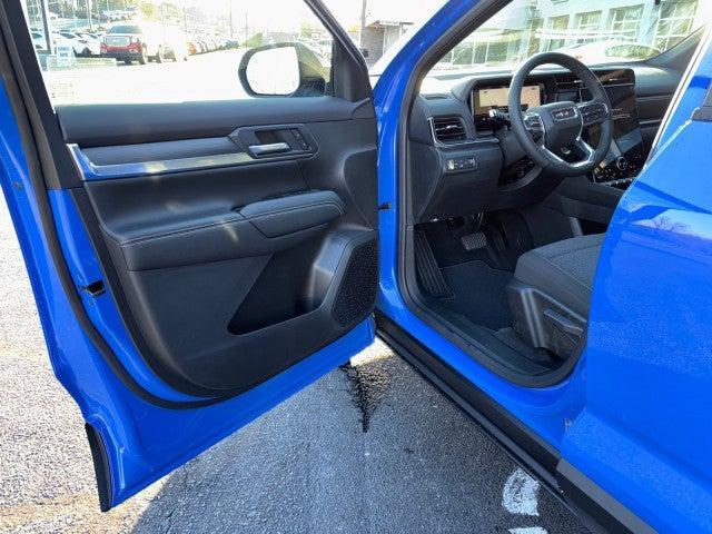 new 2025 GMC Terrain car, priced at $28,233