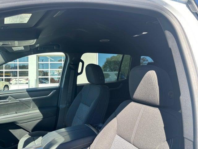 new 2026 GMC Acadia car, priced at $44,178