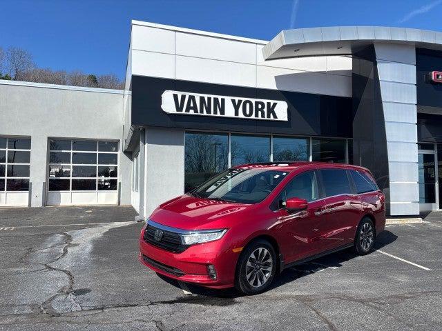 used 2024 Honda Odyssey car, priced at $35,181