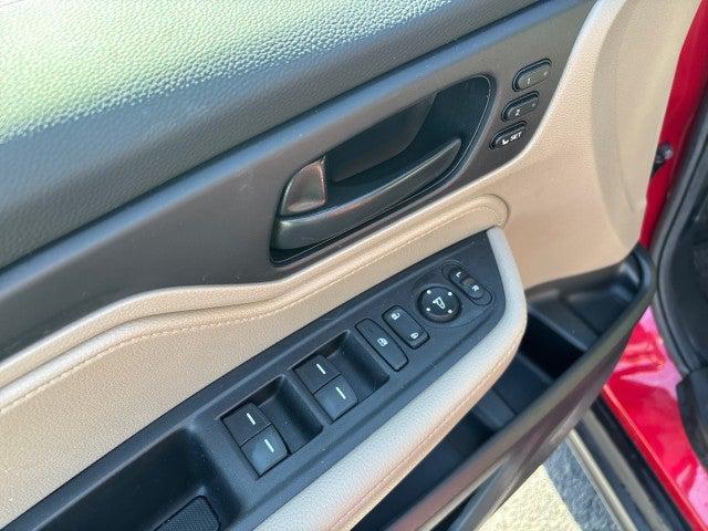 used 2024 Honda Odyssey car, priced at $35,181