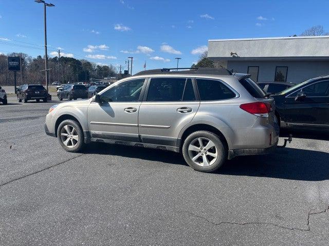 used 2014 Subaru Outback car, priced at $10,482