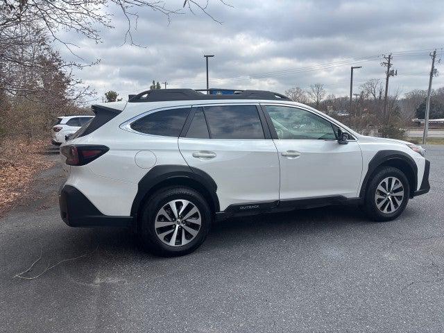 used 2025 Subaru Outback car, priced at $33,462