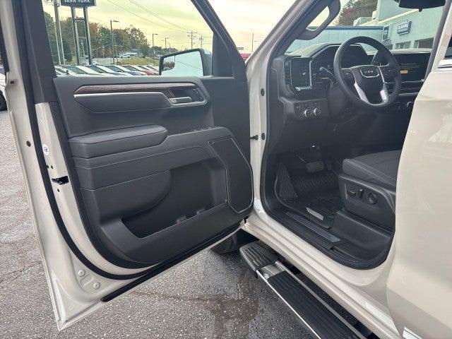 new 2026 GMC Sierra 1500 car, priced at $55,740