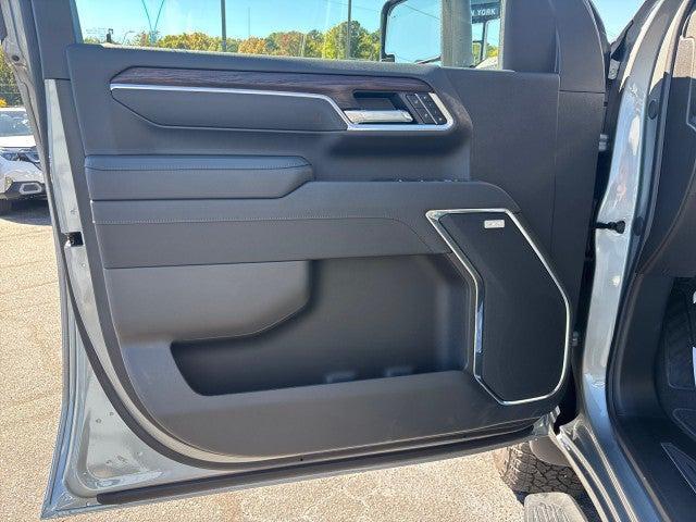 new 2026 GMC Sierra 2500 car, priced at $73,330