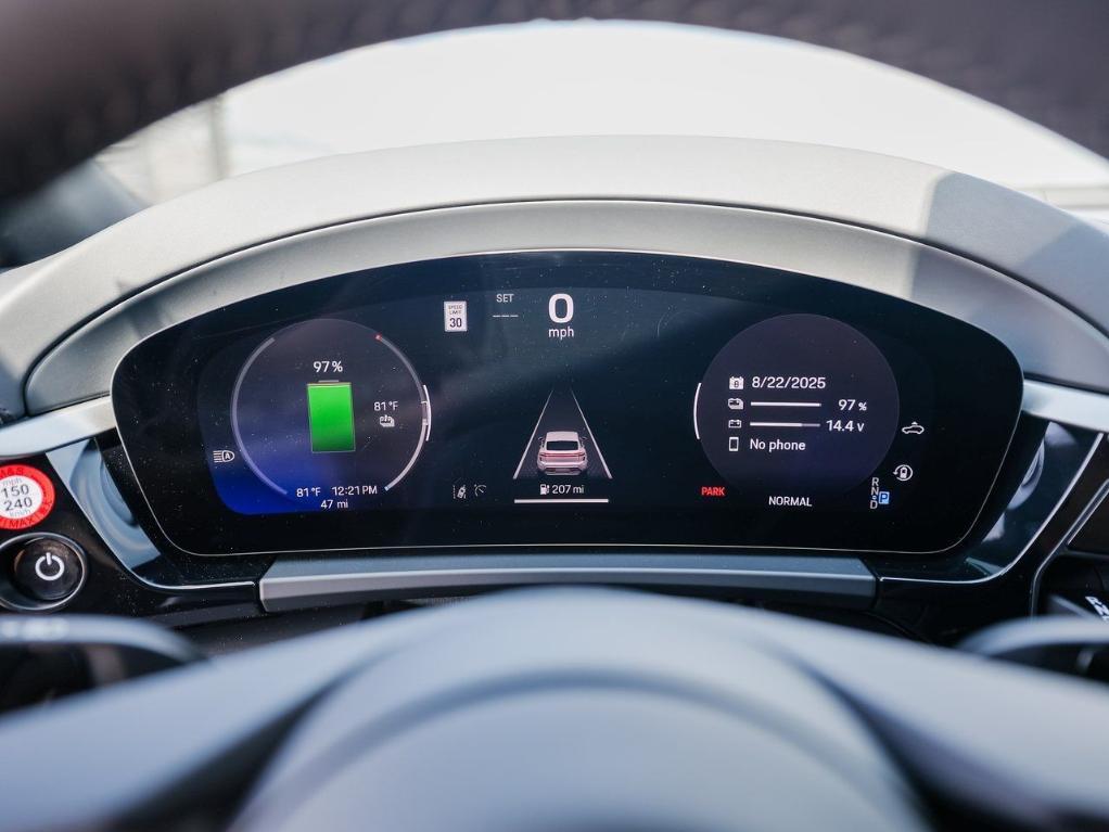 new 2025 Porsche Macan car