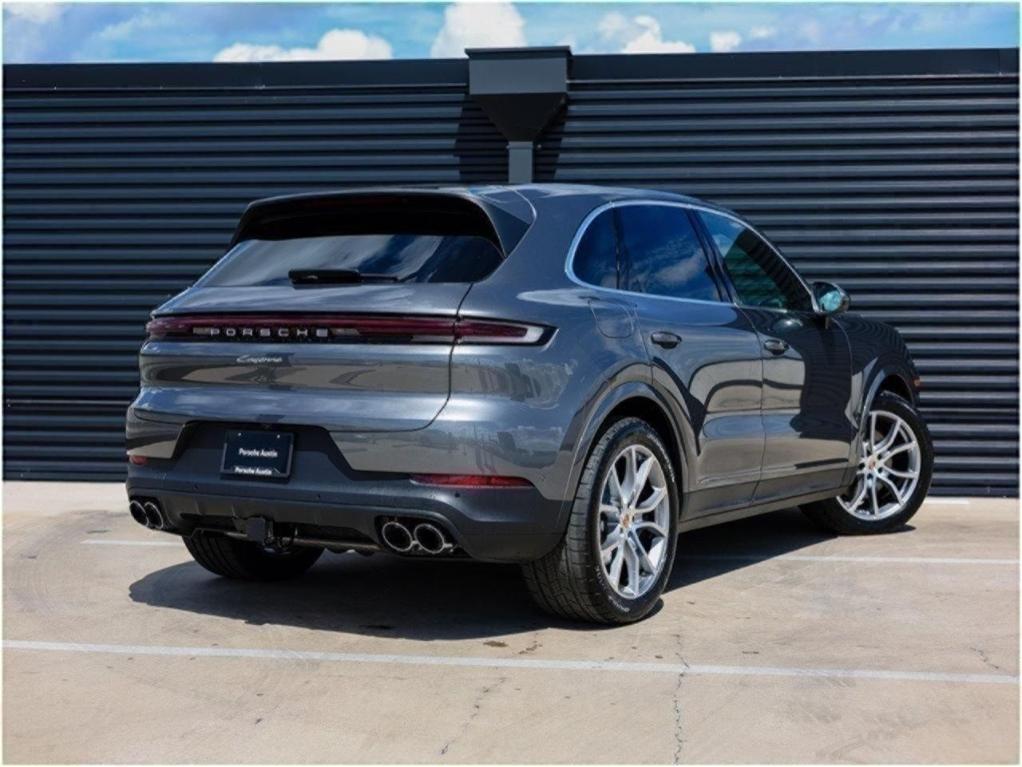 new 2025 Porsche Cayenne car