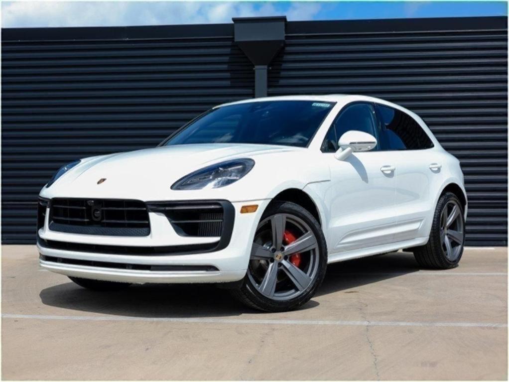 new 2025 Porsche Macan car