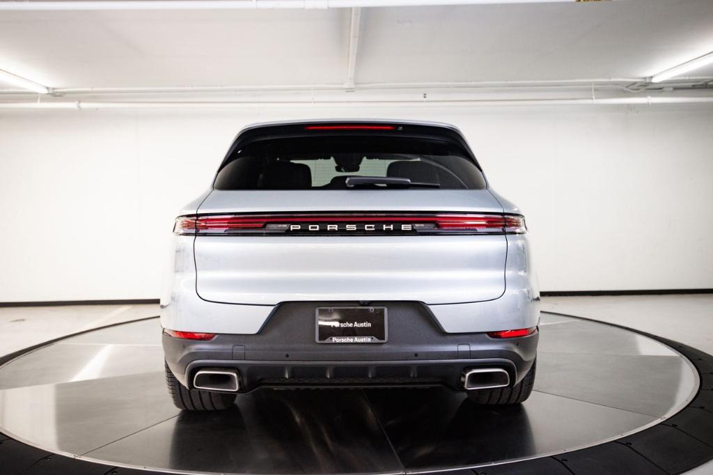 new 2026 Porsche Cayenne car