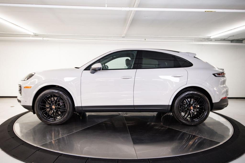 new 2026 Porsche Cayenne car
