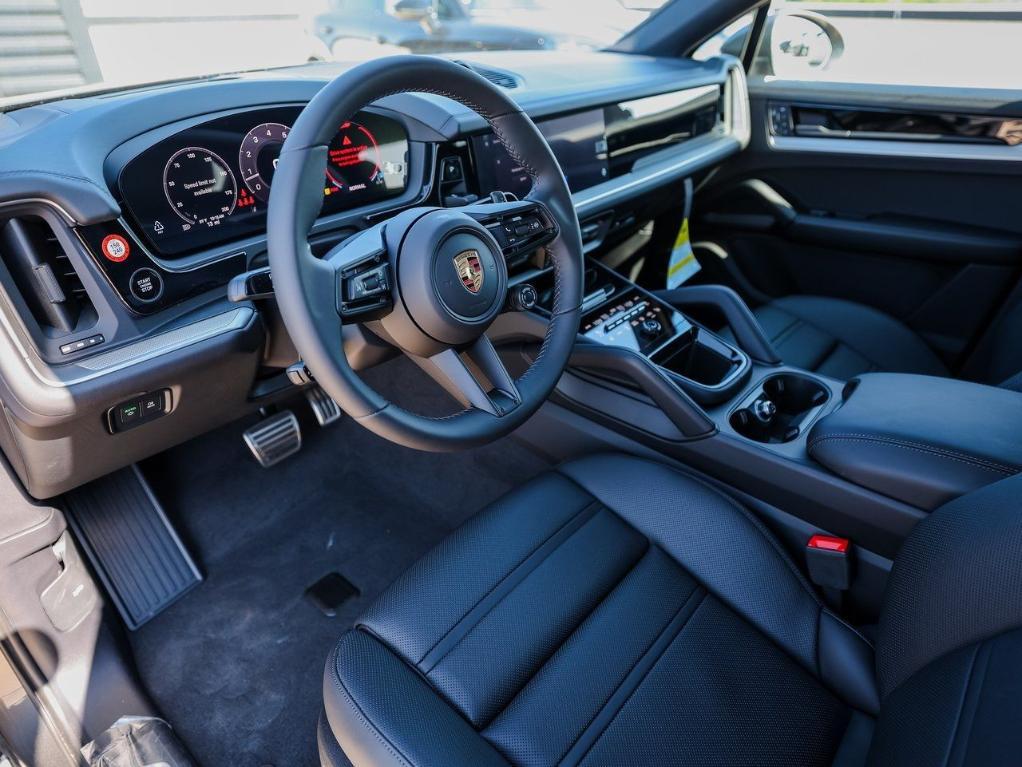 new 2025 Porsche Cayenne car